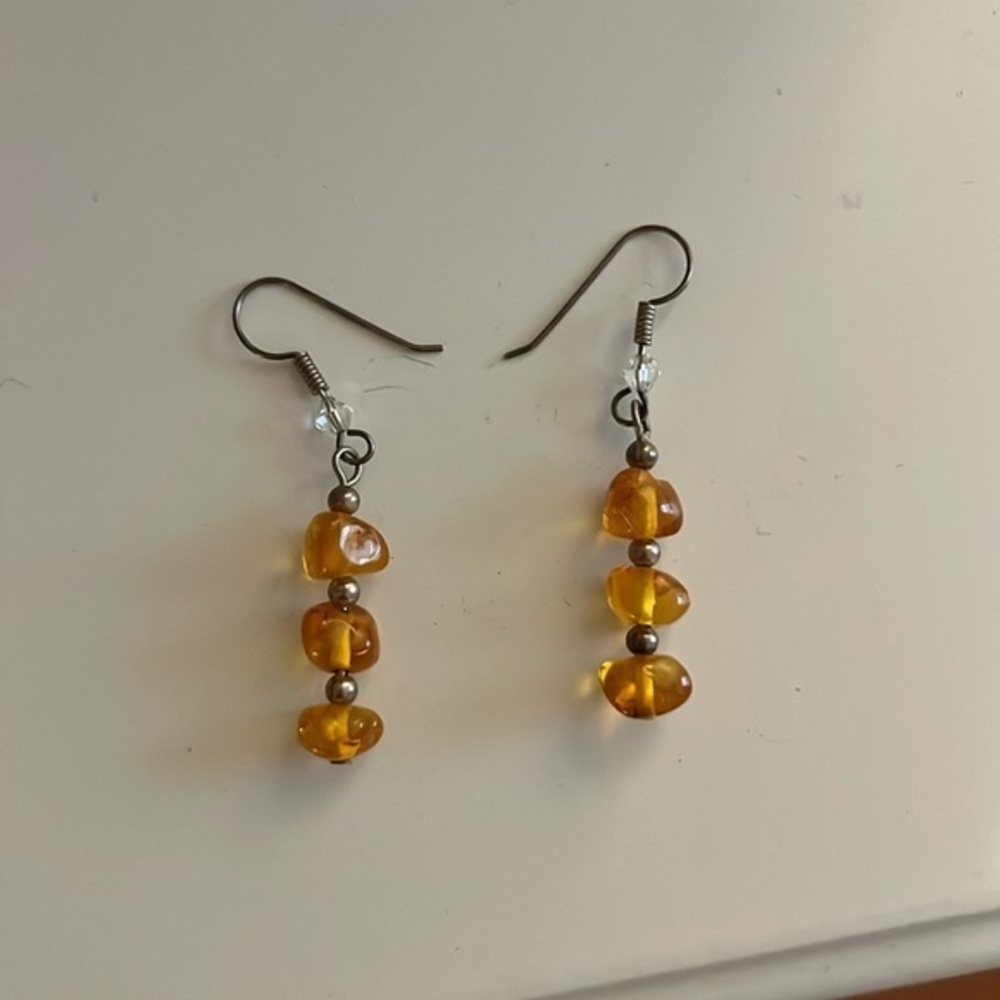Dainty orange stone hanging earrings